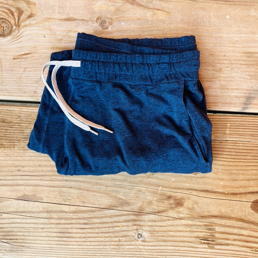 VUORI women’s performance joggers